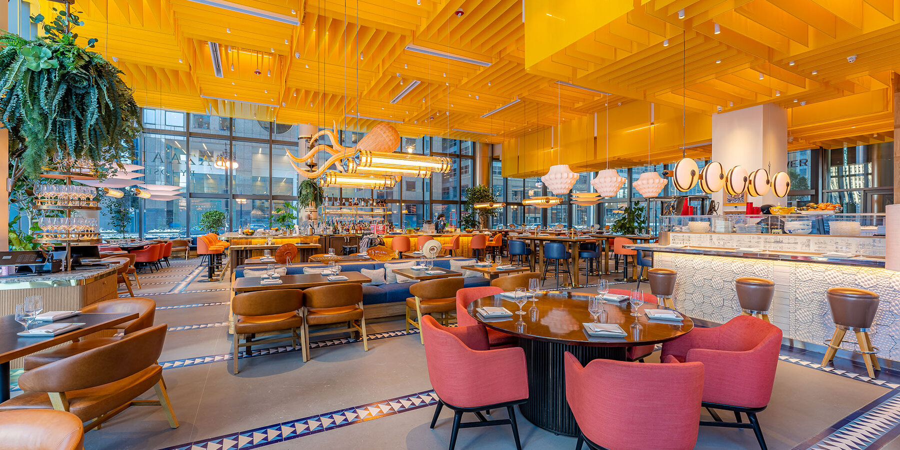 芝加哥豪华餐厅建筑 - THINK FOOD GROUP BAR MAR 用餐区