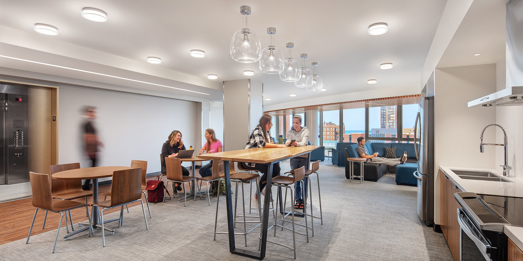 芝加哥教育建设 - 星空娱乐官方大学圣路易斯分校弗朗西斯·霍尔研究