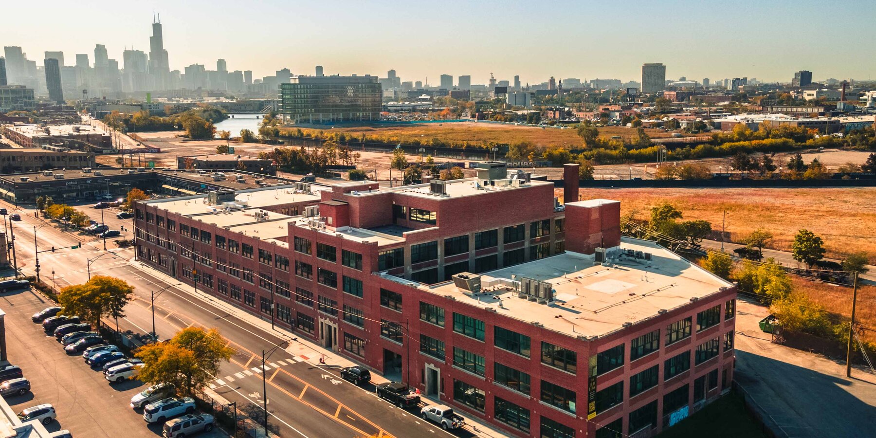 2032 Clybourn 外观