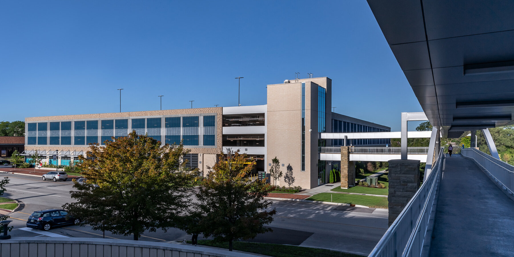 星空xingkong_NM鼎晖停车场