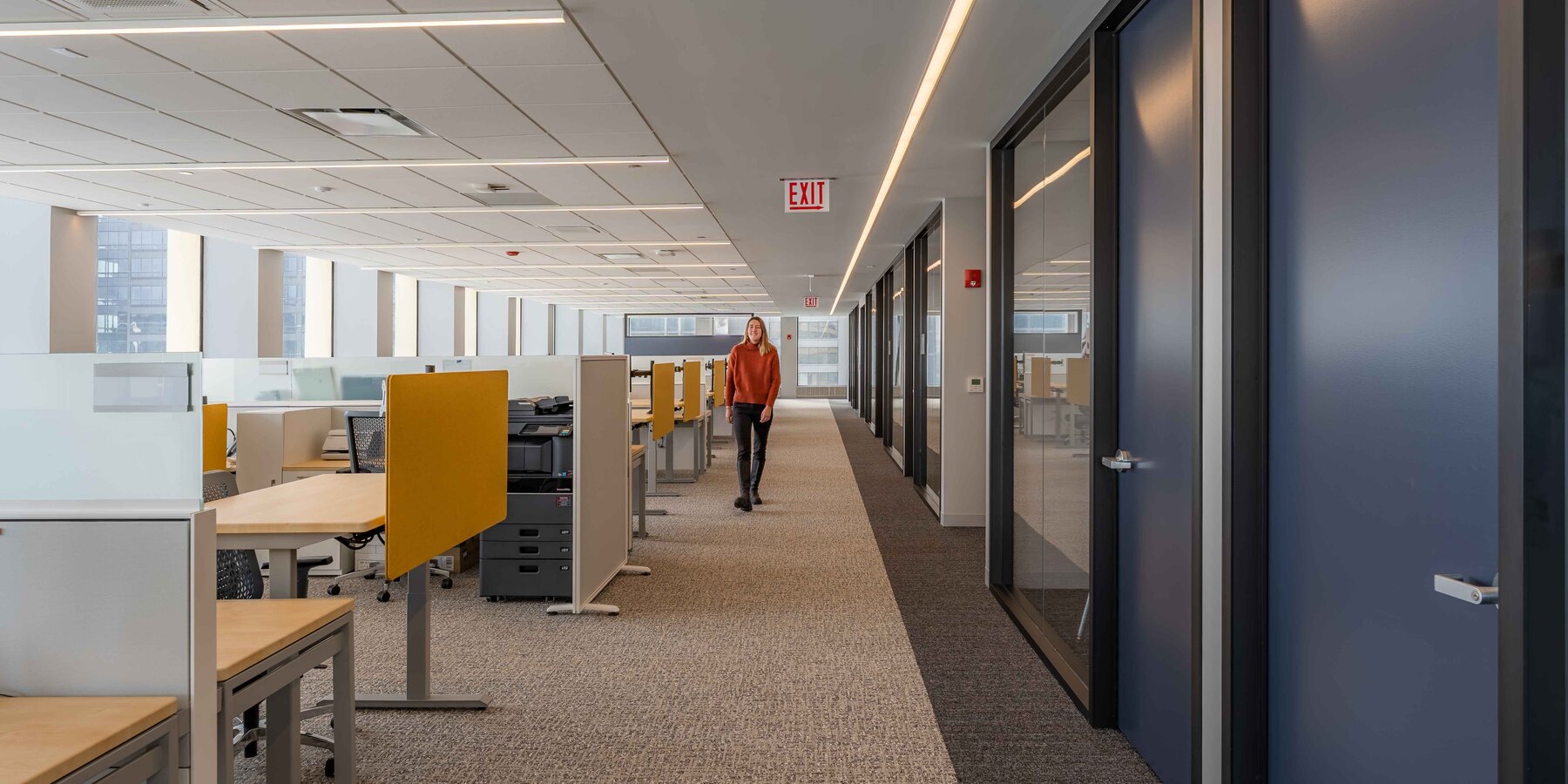 企业室内建筑芝加哥 - 库克县资产管理局走廊