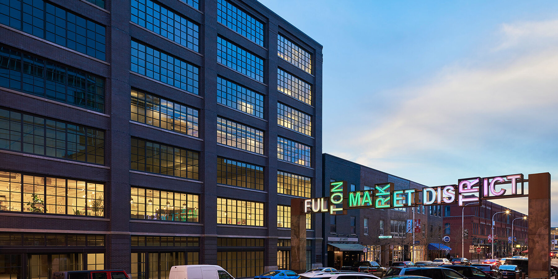 星空xk高端办公建筑 - 811 W 富尔顿夜景