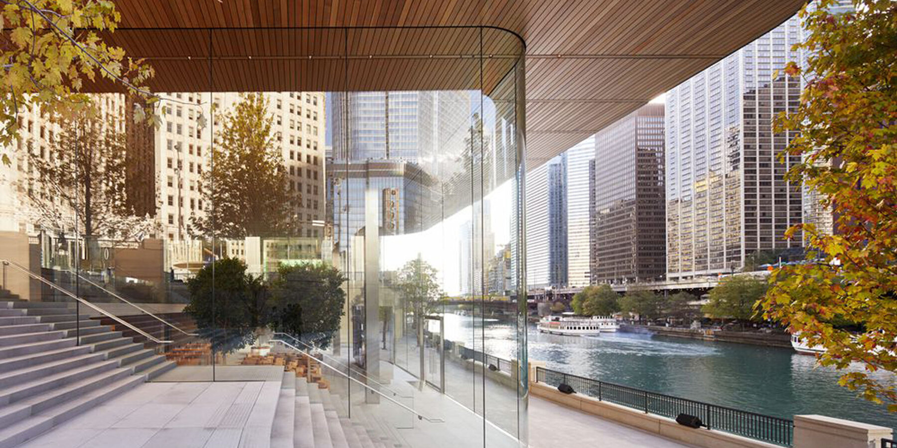 豪华零售星空官网 - Apple Store 密歇根大道正门，采用玻璃细节