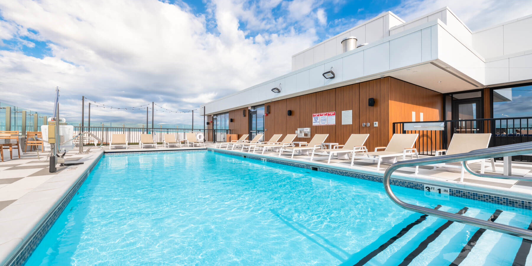 星空官方高级生活建筑 - 阿维多星空官方室外游泳池