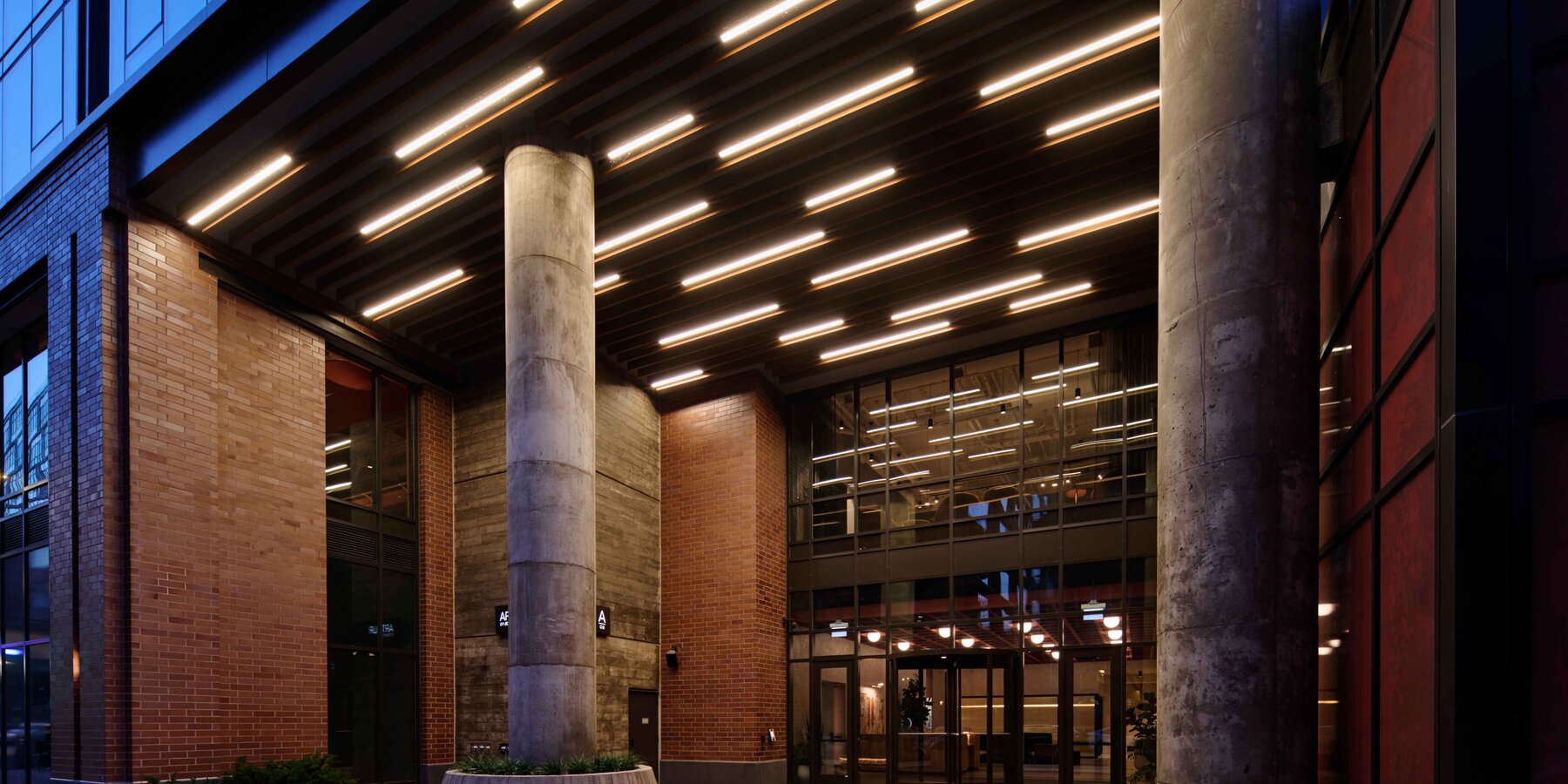 210 N 阿伯丁外部入口