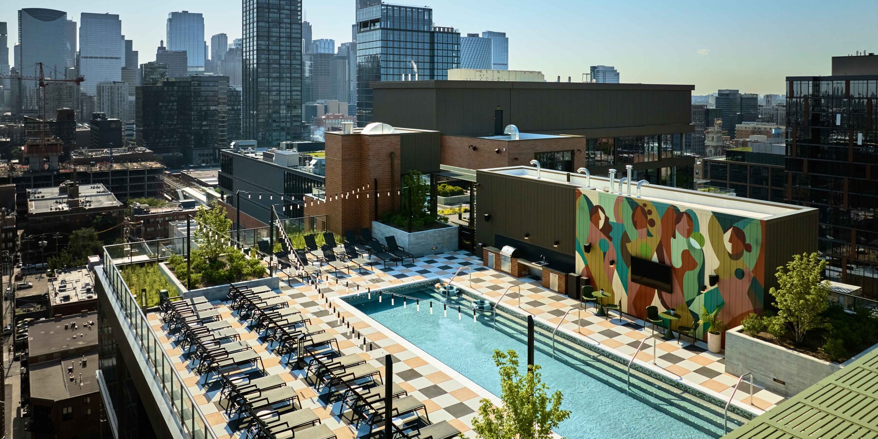 210 N 阿伯丁屋顶和城市景观