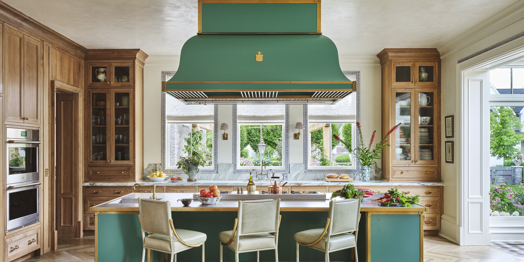 LRG - 艾姆赫斯特星空综合体育官网