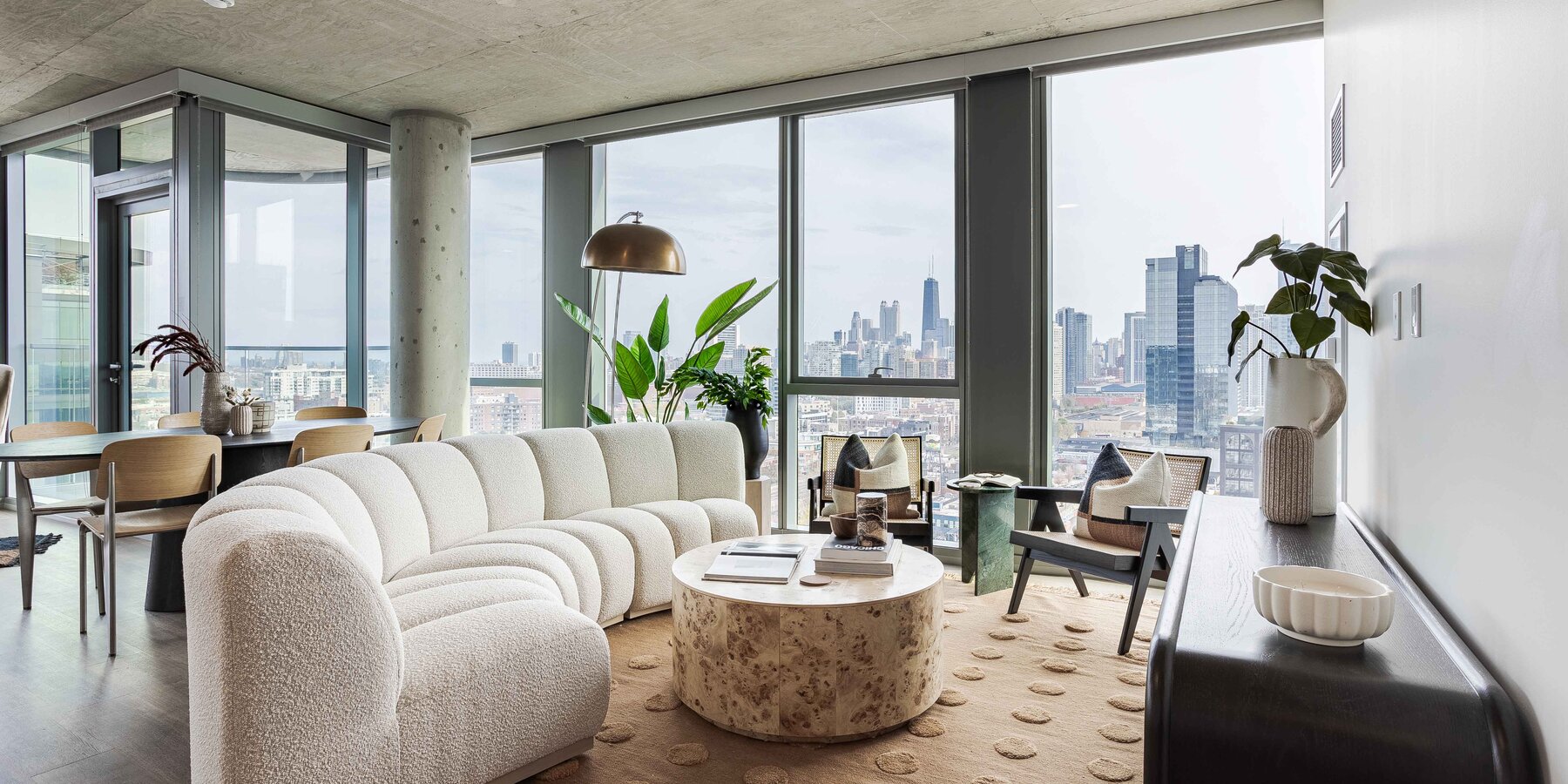 星空xingkong_1114 West Carroll_Multifamily