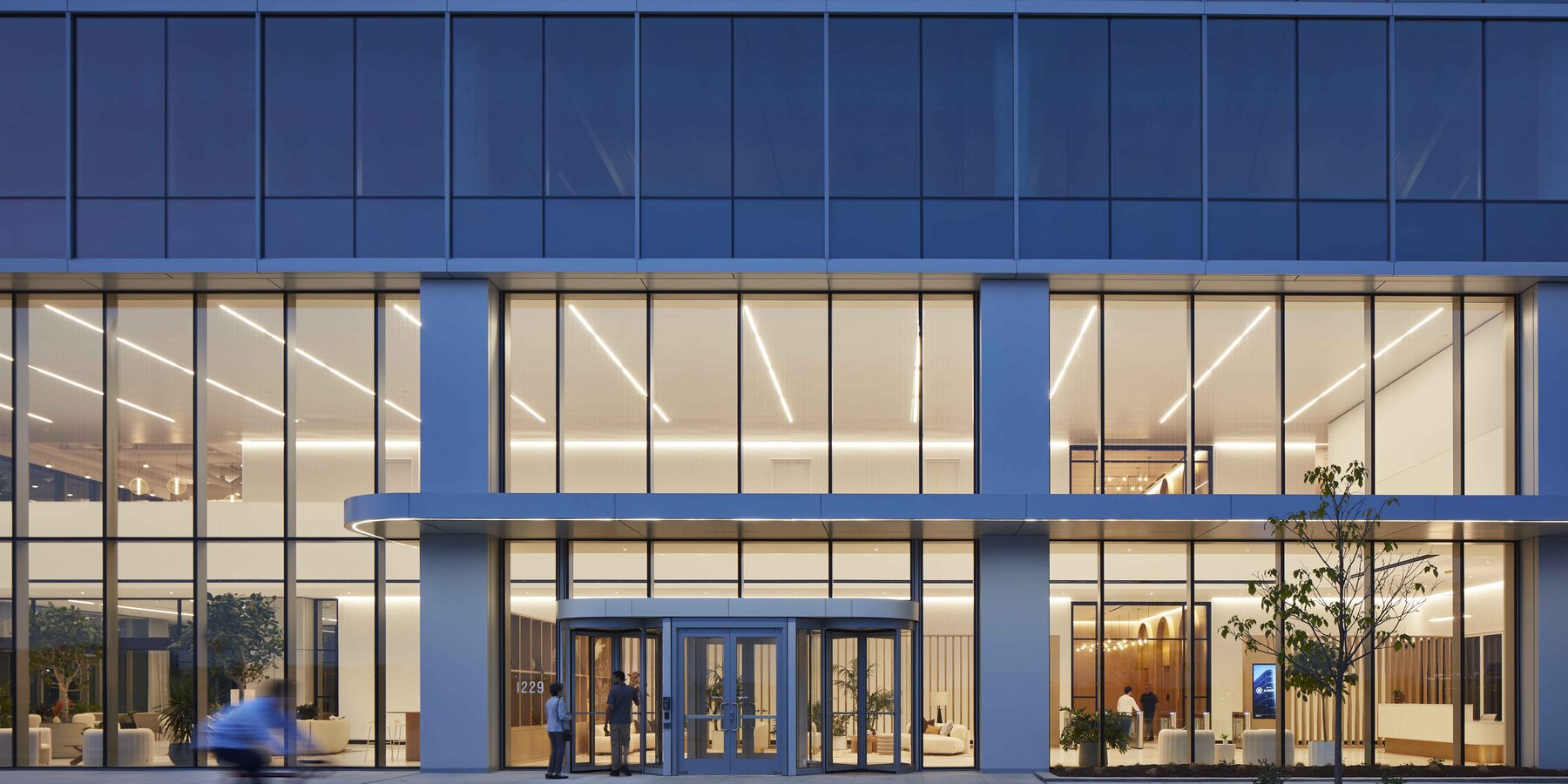 星空xingkong_1229 W Concord Place 8