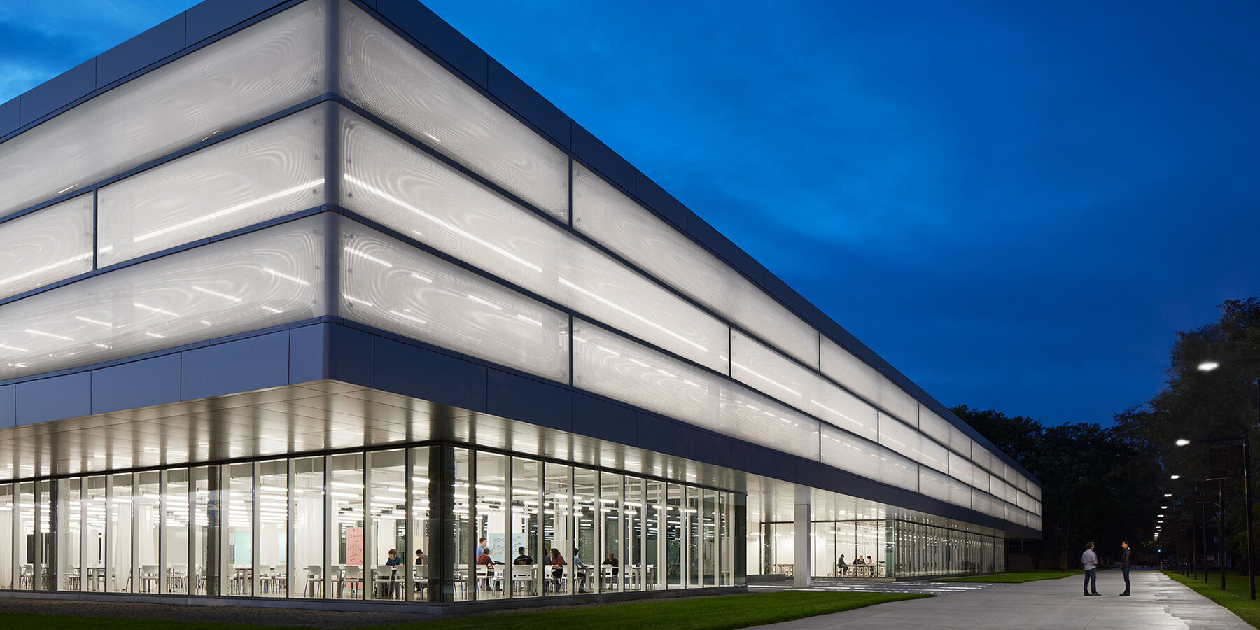 教育建设 - IIT ED Kaplan 学院外观