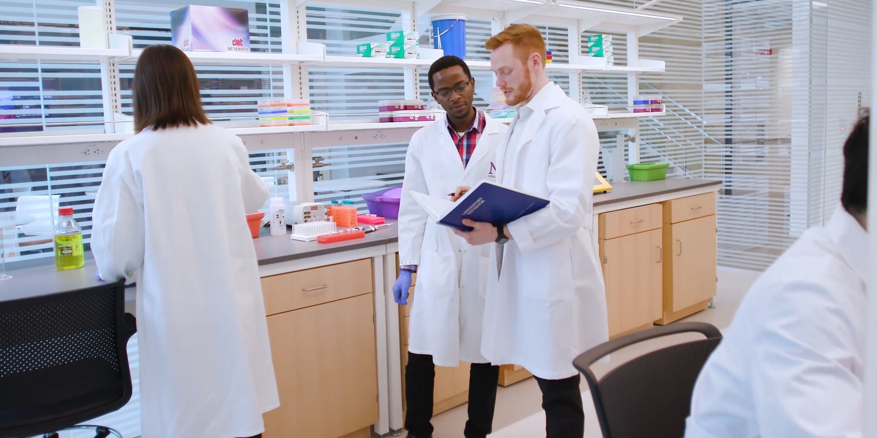 星空官网入口实验室建设 - 星空官网入口辛普森奎里实验室空间