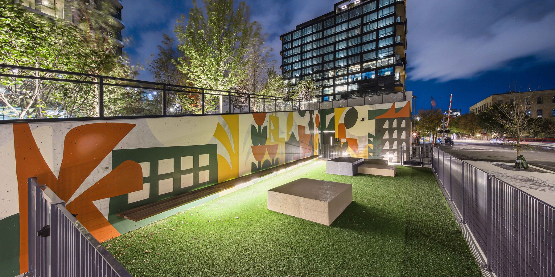 星空xingkong_1114 West Carroll_Multifamily