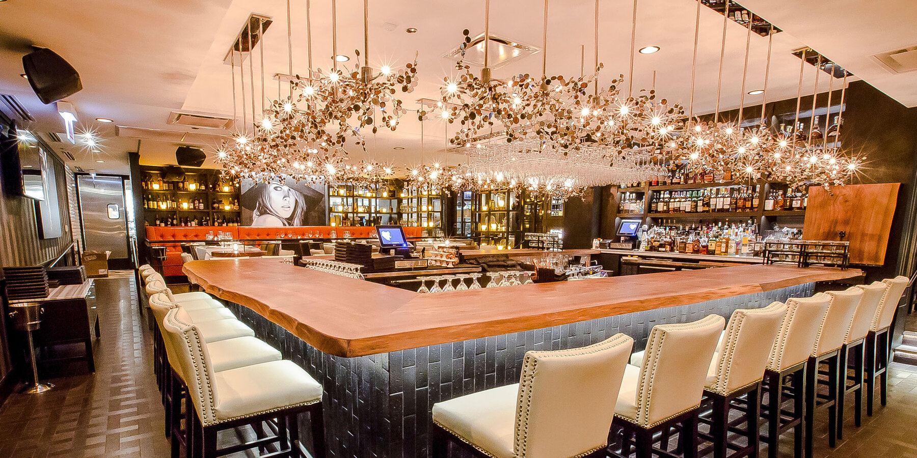 xk星空高级餐饮建筑公司 - Steak 48 酒吧区