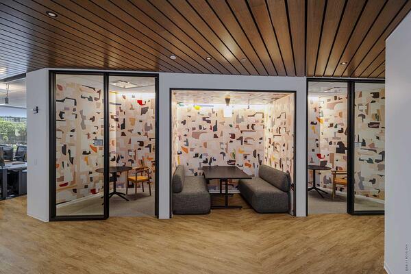 芝加哥公司办公室装修-小松内饰