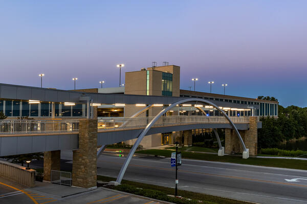 星空xingkong_鼎晖停车场1